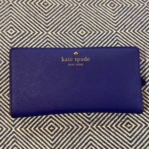 Kate spade bifold wallet